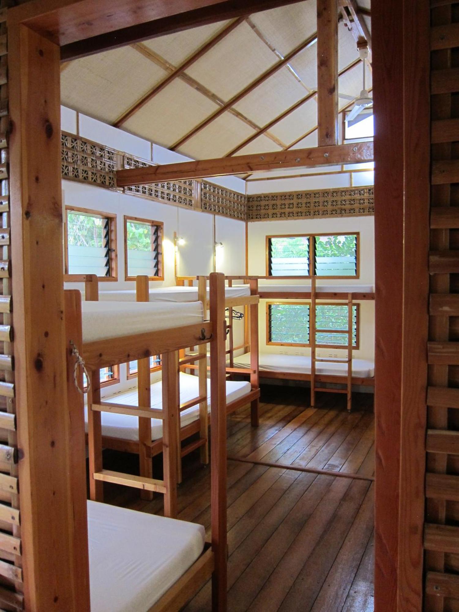 Eskapo Verde Lodge Moalboal Badian Buitenkant foto
