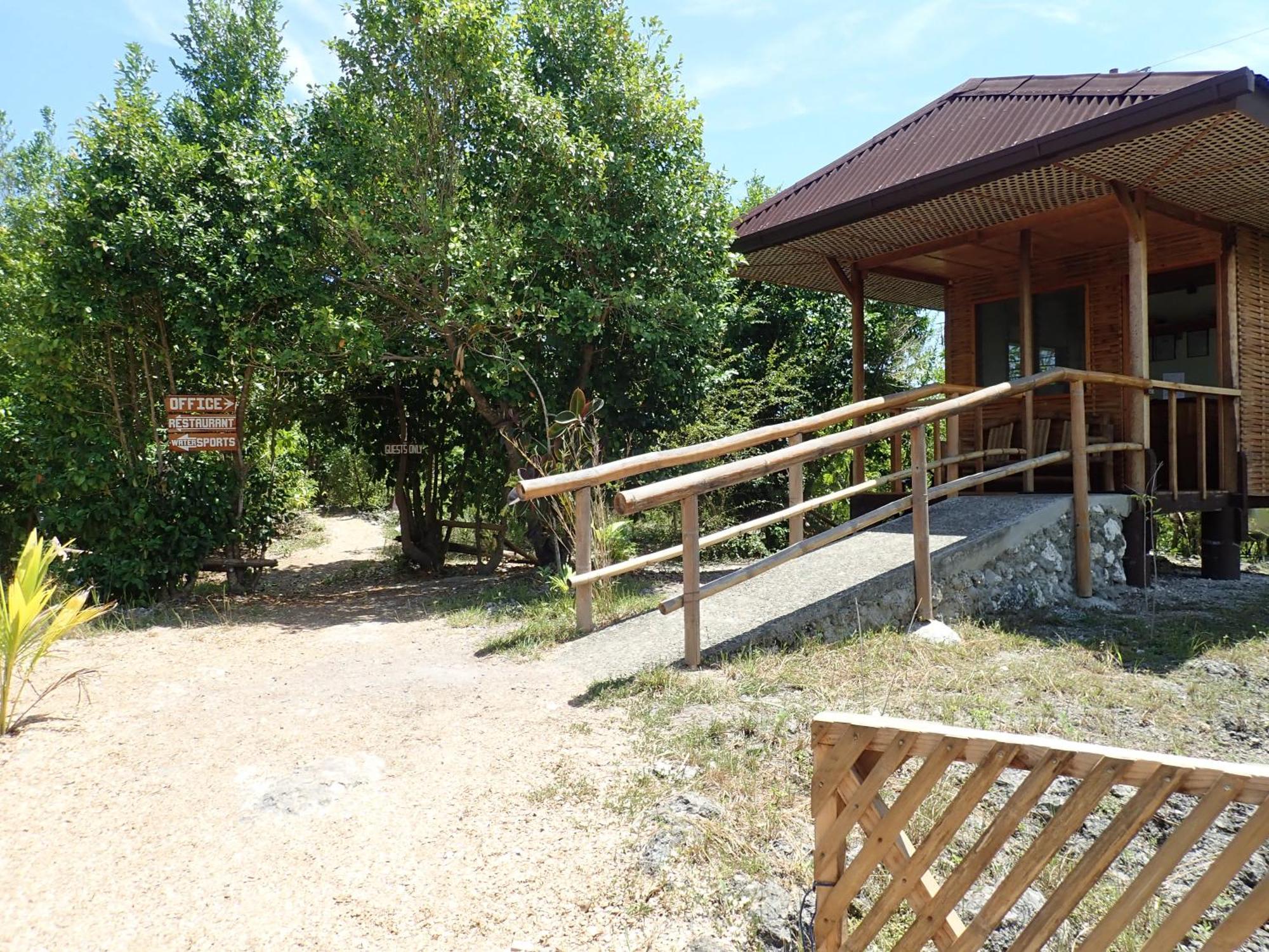 Eskapo Verde Lodge Moalboal Badian Buitenkant foto